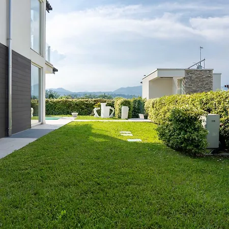 Villa Christine With A Pool