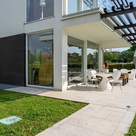 Christine With A Pool Villa *
